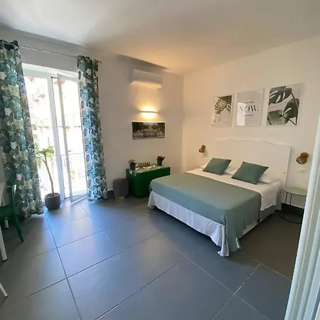 Guest house Le Stanze Dei Desideri Caserta