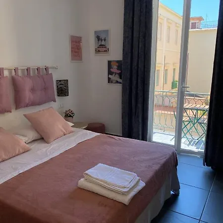 Le Stanze Dei Desideri Guest house